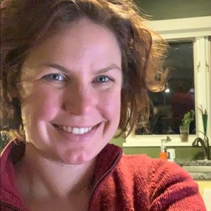 Meet your Posher, Elizabeth